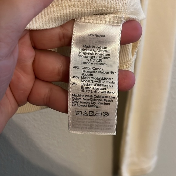 Madewell Turtleneck Long-Sleeve Tee - Picture 8 of 13